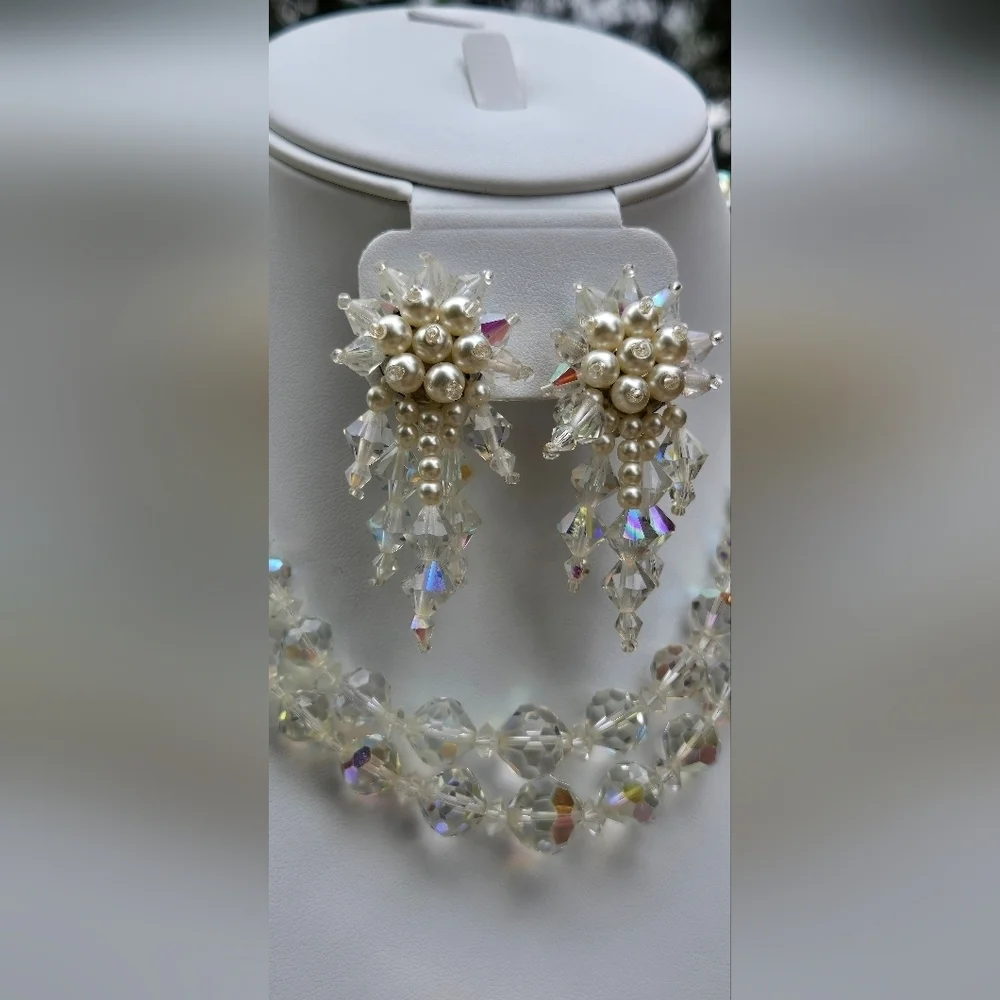Vintage Crystal Necklace and Crystal Fuax Pearl Earrings Jewelry Set